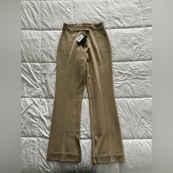 4th Reckless tan set - Picture 4 of 7